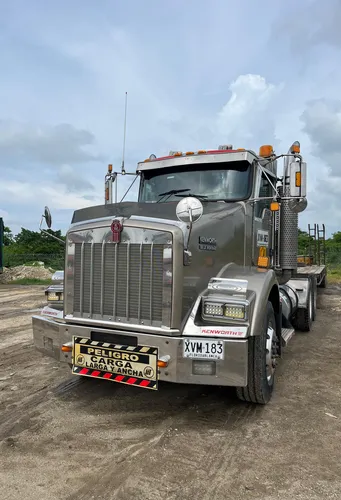 Vendo Kenworth T800 2003 Repotenciada A 2023 En Runt