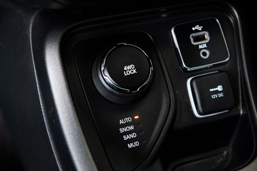 Jeep Compass 2.4 Longitude Plus