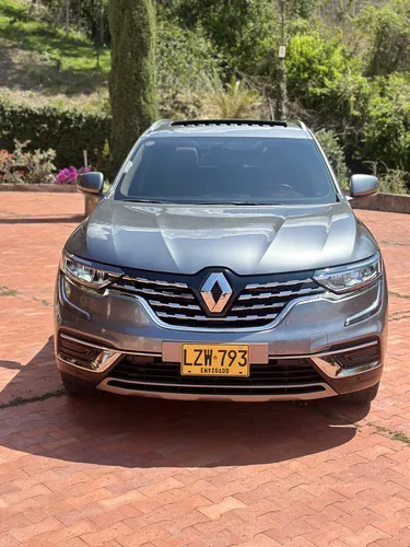 Renault Koleos 2.5 Intens 4X4 Bose