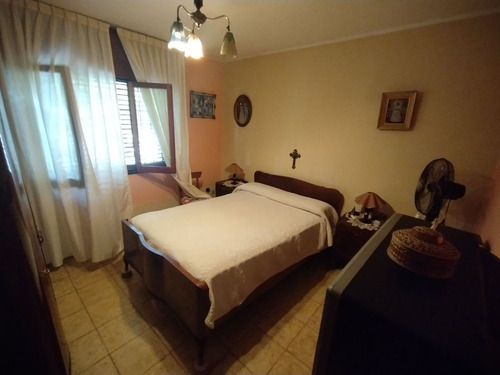 Venta Casa 4 Dorm 2 Baños Pque Liceo 2