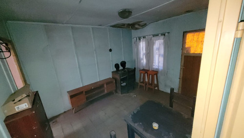 Vendo Lote 10 Por 30 Con Casa A Reciclar