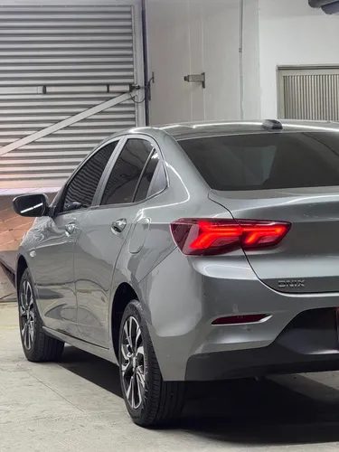 Chevrolet Onix 1.0T Premier Sedan At