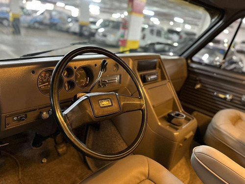 Chevrolet Gmc Van G20 V8 351 Furgao Esquadrao Classe A