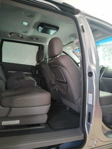 Kia Carnival 3.8 Ex 5p 2008