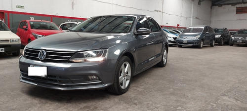 Volkswagen Vento Luxury 2.5 Tip Tronic 2016