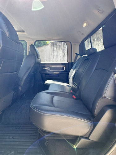 RAM 1500 5.7 Laramie Atx V8