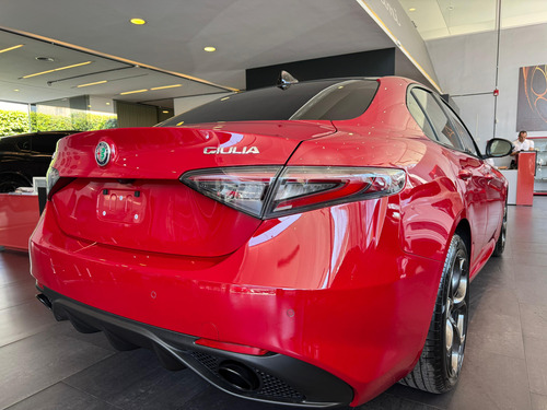 Alfa Romeo Giulia 2.0 280cv Veloce