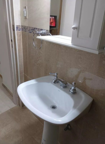 Viamonte 2500 Balvanera 1amb U$85.000