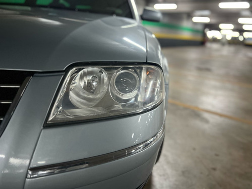 Volkswagen Passat Variant 2.8 V6 5p