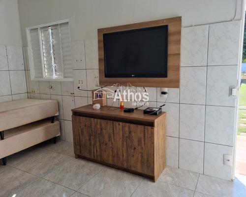 Imagem 19 de 24 de Chácara Com 1.000m², 2 Dormitórios, Wc. Social, Sala, Cozinha Gourmet, Piscina, Poço, Água Encanada, Portão Eletronico. Excelente Localização. - Ch00304 - 69879571