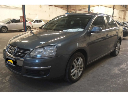 Imagen 2 de 16 de Volkswagen Vento 2010 1.9 I Luxury Dsg