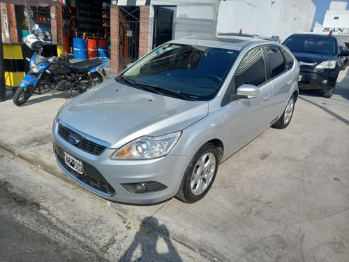 Ford Focus 2.0