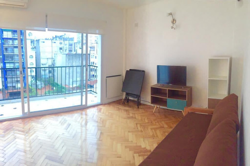 Consultar Disponibilidad // Departamento De Dos Ambientes, Alquiler Temporal, Recoleta
