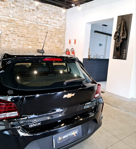 Chevrolet Onix 1.0 Lt 5p