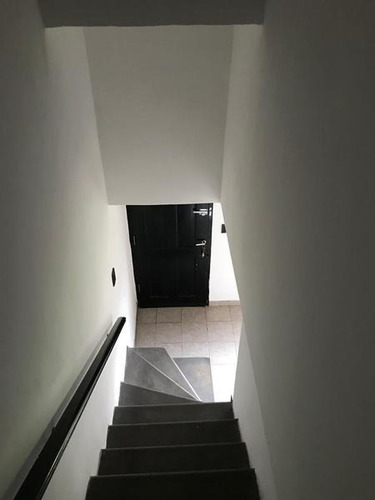 Imagen 7 de 13 de Departamento - La Plata