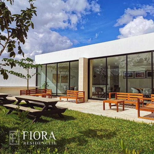 Terreno En Venta En Fiora Residencial Cholul Listo Para Construir