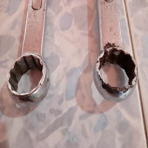 Llave Combinada De Una Pulgada (Usado)