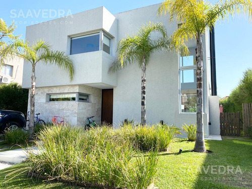 Casa Moderna, De Diseño En Venta , Orientación Norte! Los Alisos Nordelta