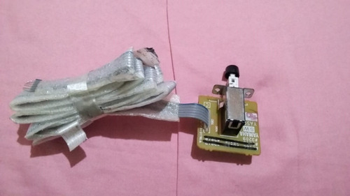 Imagem 3 de 3 de Placa Sw Yamaha Psr-s710