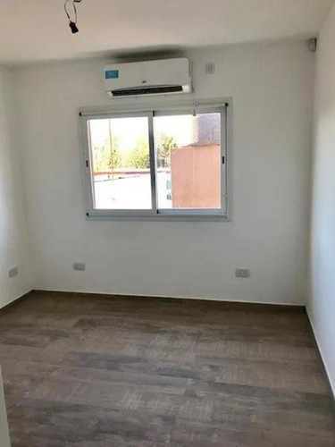 Imagen 14 de 16 de Duplex De 4 Ambientes Excelente Oportunidad !!!!!