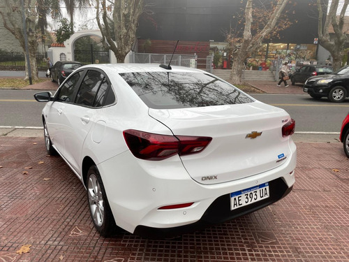 Chevrolet Onix 1.0 Turbo Premier At