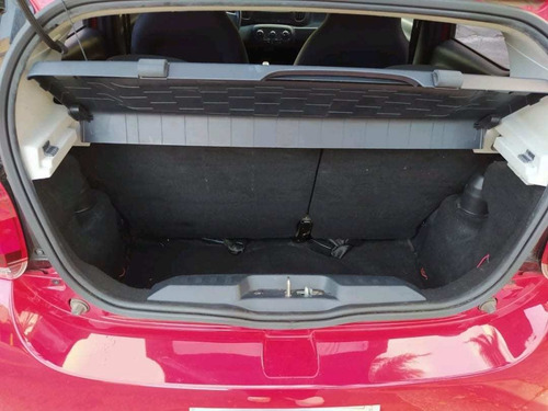 Imagem 10 de 14 de Fiat Mobi Like 1.0 8v Flex