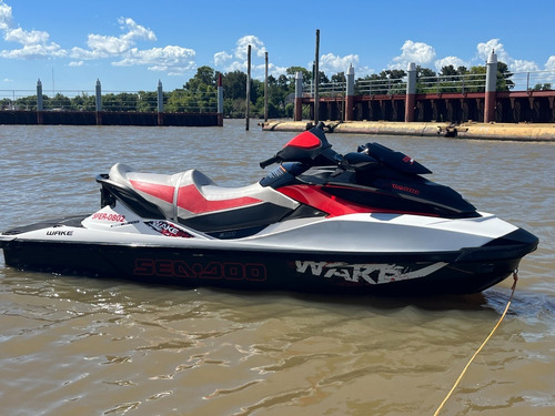 Moto De Agua Bombardier Seadoo Wake 215 Hp