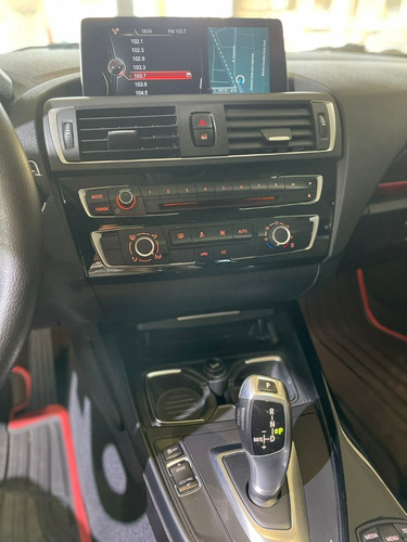 Imagen 15 de 20 de Bmw Serie 1 1.6 120i Sport Line At 177cv