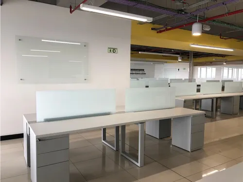 Se Arrienda Oficina En El Centro Empresarial Elemento