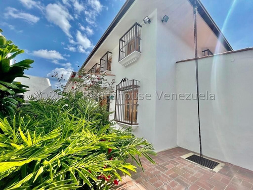 Imagen 16 de 19 de Casa En Venta Prados Del Este 0412.906.04.60katy