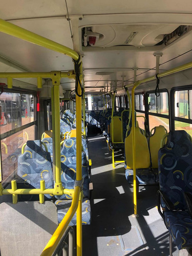 Imagem 9 de 11 de Onibus Urbano M.benz Of1722 3p 42lug 2010