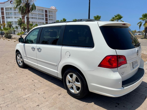 Imagen 3 de 14 de Vw Routan 2010 - Excelentes Condiciones!!