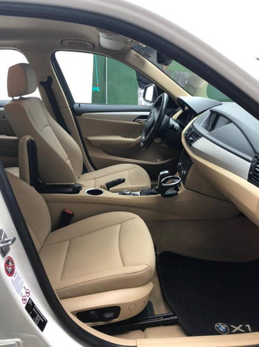 Imagem 5 de 6 de Bmw X1 2.0 18i S-drive 4x2 16v Gasolina 4p Automático