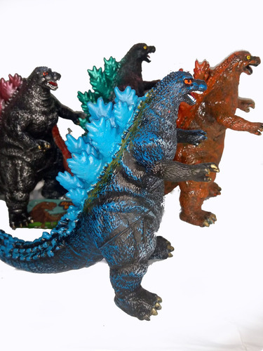 Godzilla De Caucho 15 Cm De Alto Con Sonido