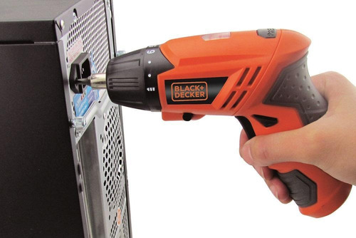 Imagen 8 de 10 de Hidrolavadora 1450 Psi + Atornillador Black+decker