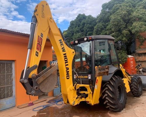 Imagem 2 de 4 de New Holland
