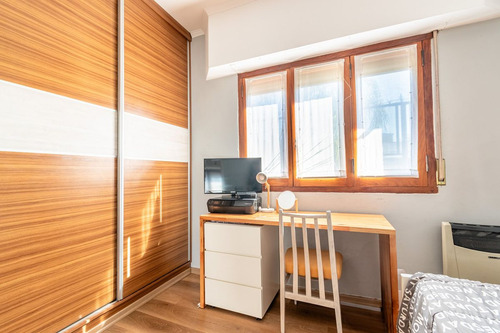 Venta Casa 4 Ambientes Con Terraza Propia, Wilde.