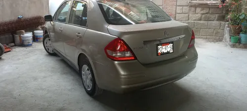 Nissan Tiida 1.8 Advance Sedan Mt