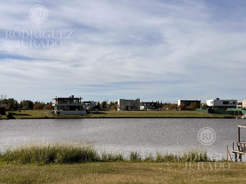Lote En Venta Al Río En El Naudir - Aguas Privadas Espectacular Vista