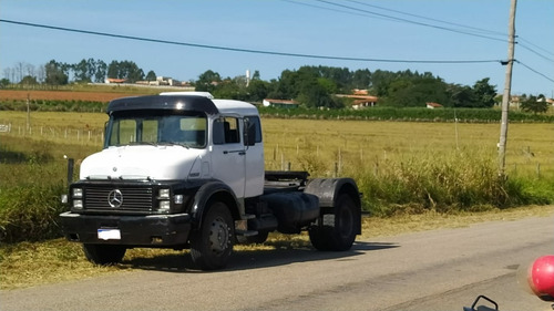 Mercedez Benz 1525 + Carreta Reforçada