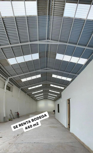 Imagen 3 de 4 de Bodega Con Oficina
