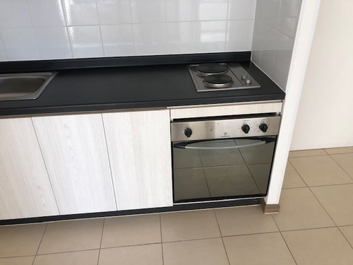 Departamento En Arriendo De 1 Dorm. En Estación Central