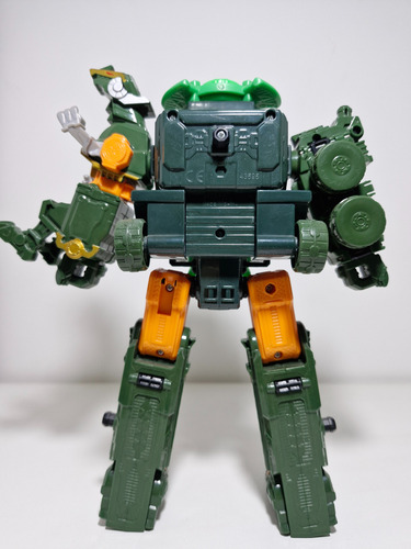 Power Ranger Ninja Steel Megazord Rumble Tusk (Usado)