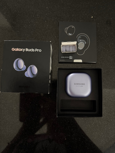 Galaxy Buds Pro Violeta Fantasma (Usado)
