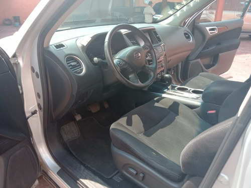 Imagen 5 de 10 de Pathfinder Sense V6 2014 Automatica