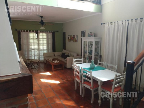 Imagen 10 de 30 de Casa En Zona Residencial De Fisherton 4 Dormitorios