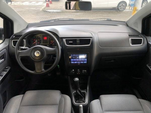 Imagem 7 de 12 de Volkswagen Fox 1.0 Mi Trend 8v Flex 4p Manual