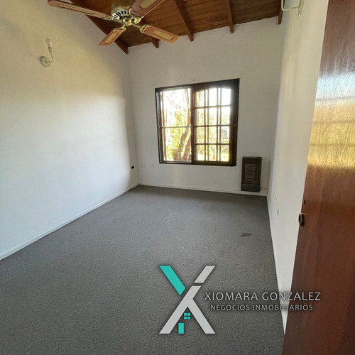 Se Vende Amplio Chalet A Pocas Cuadras De La Basilica De Luján