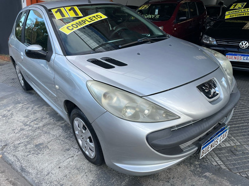 Peugeot 207 1.4 Xr Flex 3p