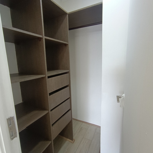 Edificio Condell (1 Est. 1 Bod.) Piso 9